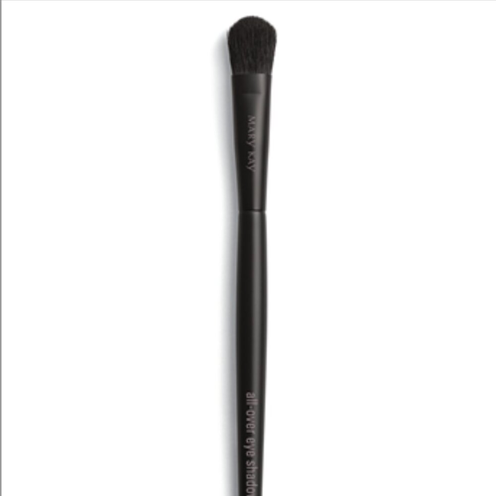 Mary Kay® All-Over Eye Shadow Brush